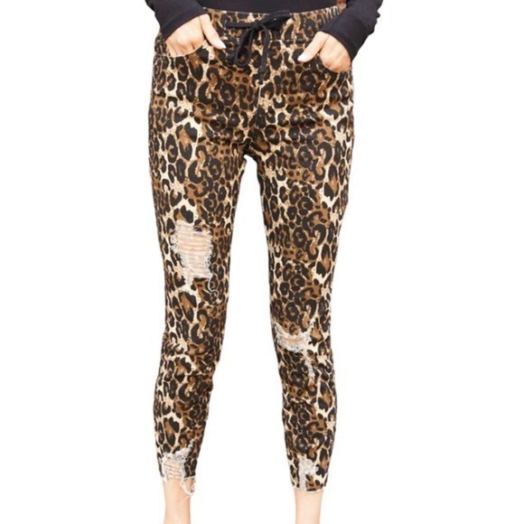 Royalty for Me‎ High Rise Distressed Ankle Joggers Leopard Print Size Large - Picture 1 of 11